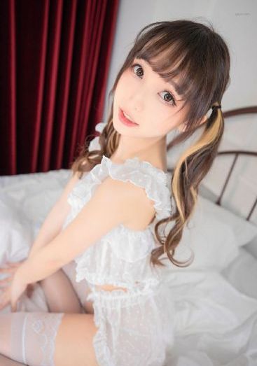 丰满的女房东4在线观看