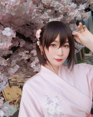 海滩厕偷窥免费视频