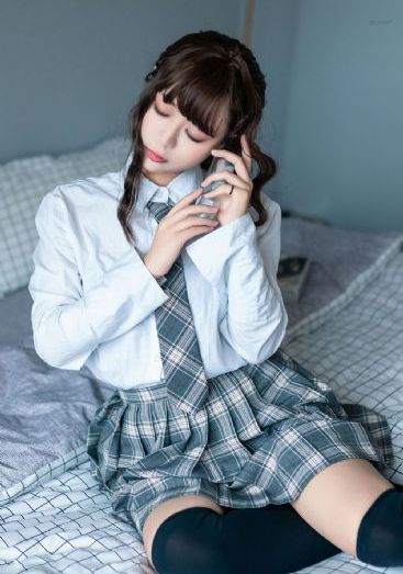 裸体监狱 三级