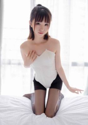 我在皇宫很努力