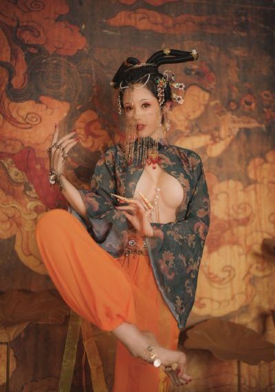 金卡戴珊21分钟在线播放