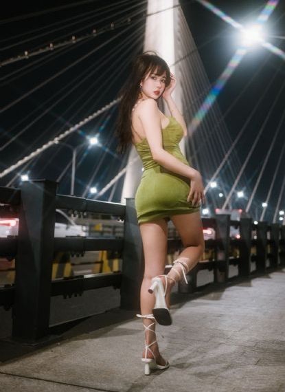 欲望中的女人在线