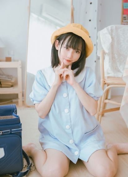 玩具跪趴调教play