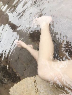 出差强睡年轻女老板1