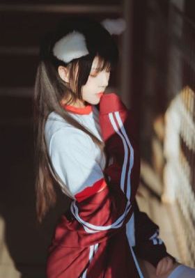 新婚之夜实录三级播放
