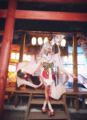 《爱》