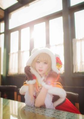 大人操小孩